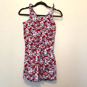 Very lightly used romper. Girls, size large